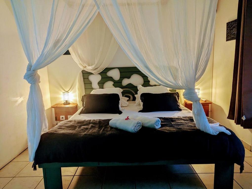 Sur L'Anse Villa Terre-De-Haut Room photo